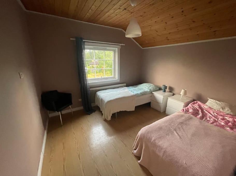 Large Cozy Villa Between Stockholm And Oslo Amotfors Экстерьер фото